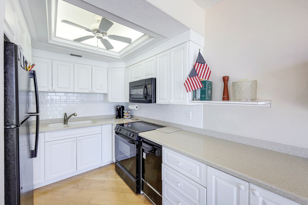 140 Seaview Ct #1705N, Marco Island, FL 34145