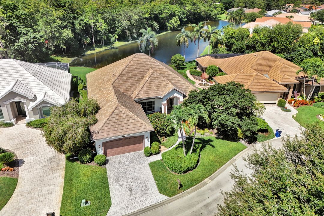 12790 Silverthorn Ct, Bonita Springs, FL 34135