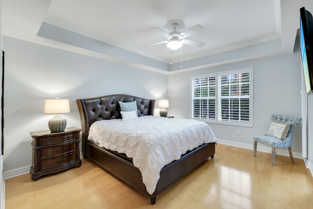 401 Bayfront Pl #3301, Naples, FL 34102
