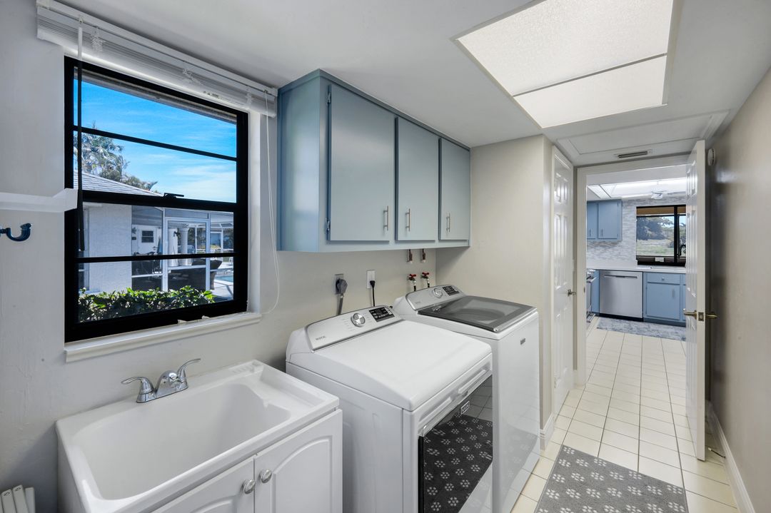 3718 SE 8th Ave, Cape Coral, FL 33904