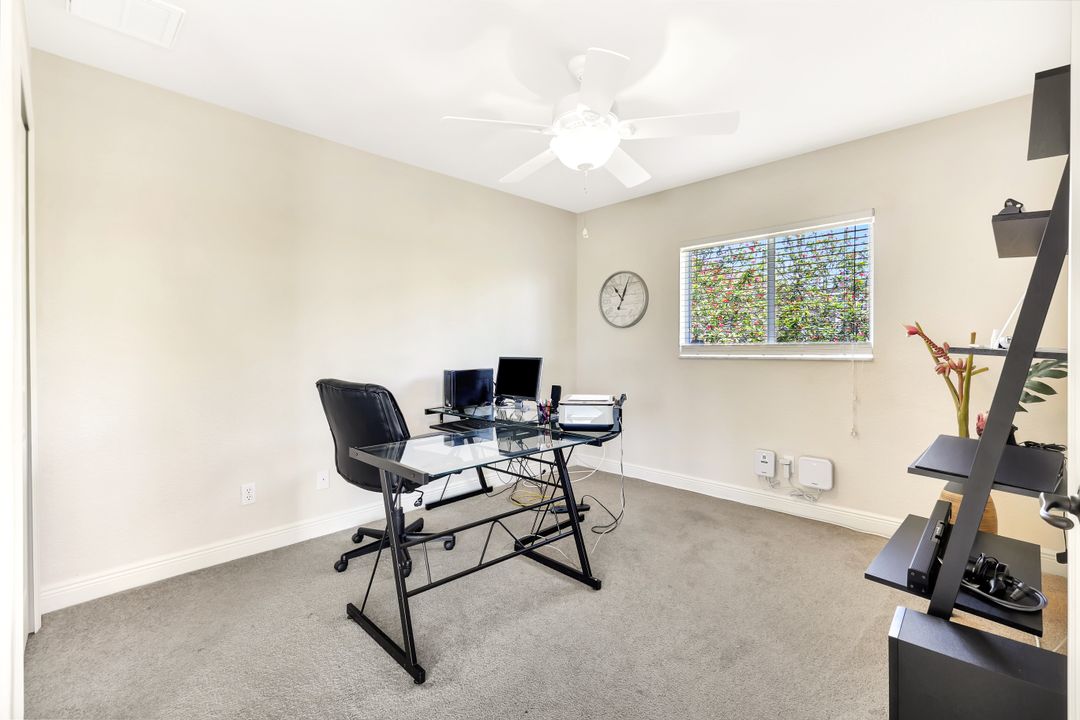 3317 SW 5th Pl, Cape Coral, FL 33914