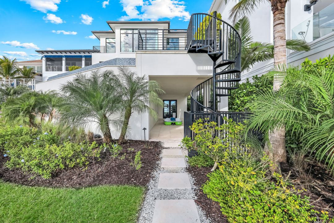 17835 Miromar Lakes Pkwy, Miromar Lakes, FL 33913