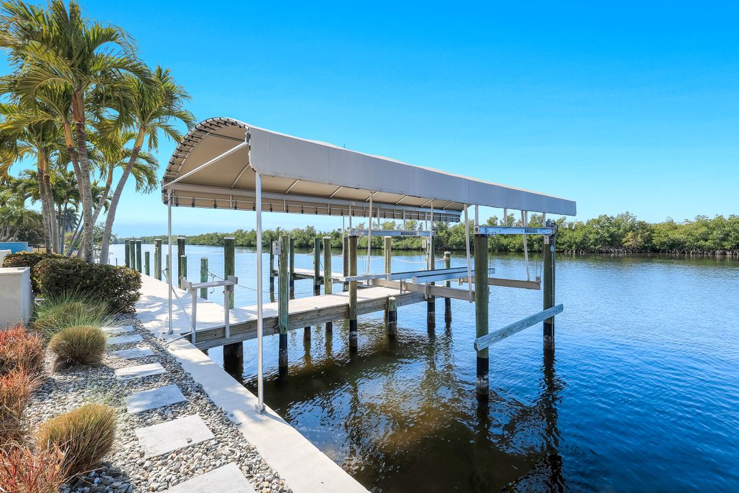 4842 SW 29th Ave, Cape Coral, FL 33914