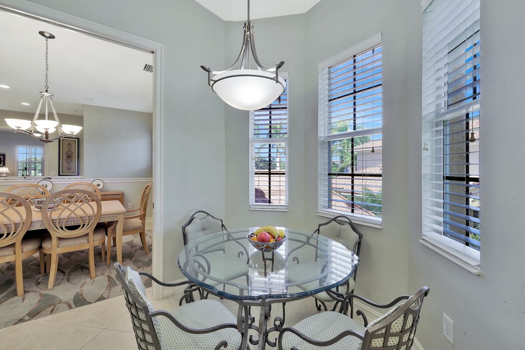 8641 Champions Point #1003, Naples, FL 34113
