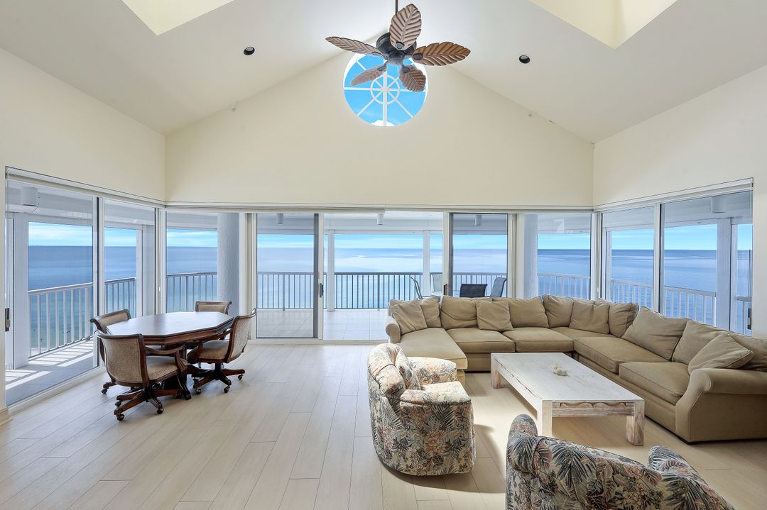 20 Seagate Dr #1102 (PH-2), Naples, FL 34103