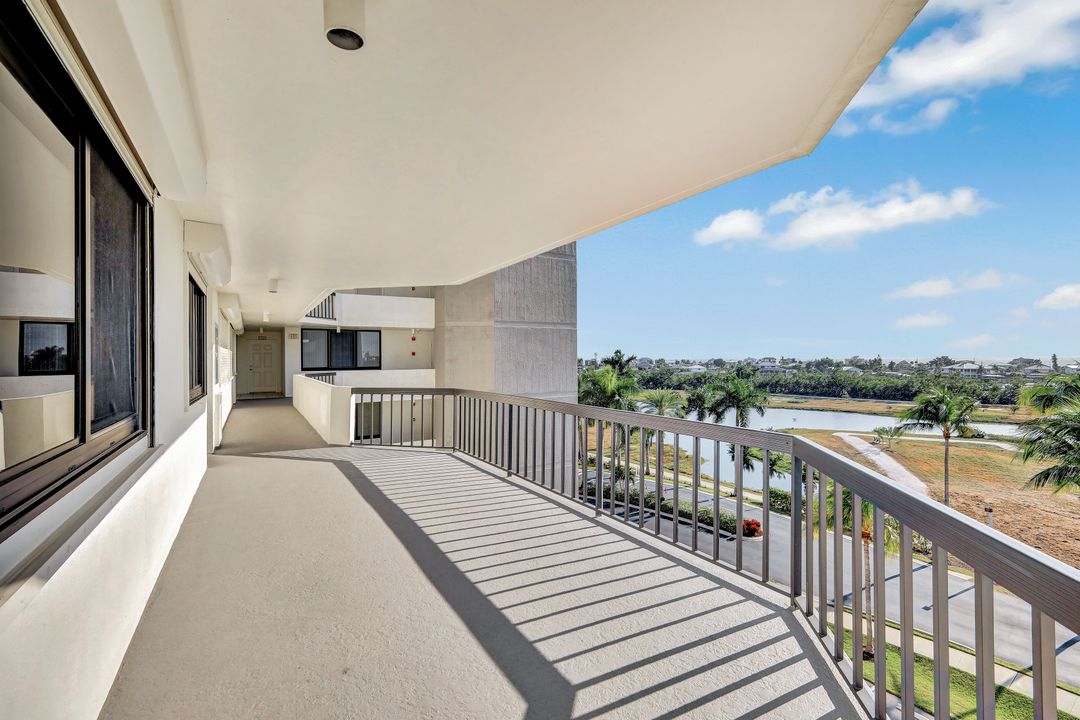 4203 Bay Beach Ln #5E, Fort Myers Beach, FL 33931