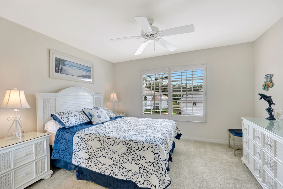 1745 Marsh Run, Naples, FL 34109