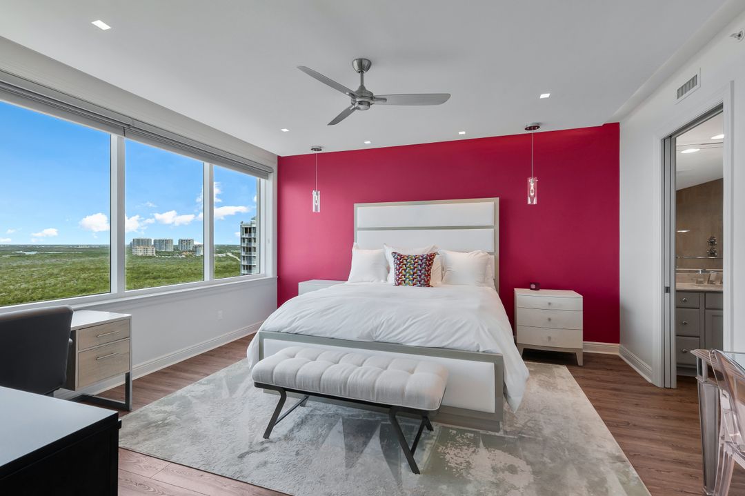 275 Indies Way #1701, Naples, FL 34110