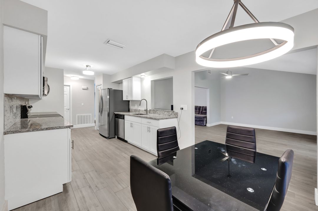 22662 Fountain Lakes Blvd, Estero, FL 33928