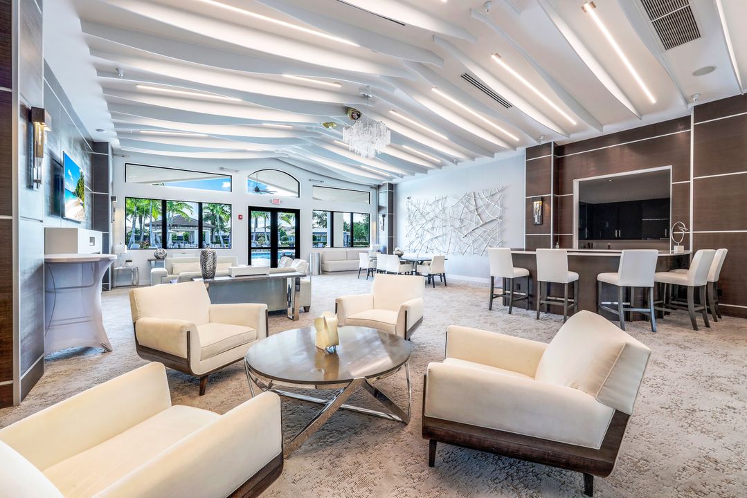 4549 Azalea Dr, Naples, FL 34119