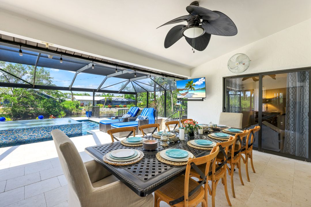 999 E Valley Dr, Bonita Springs, FL 34134