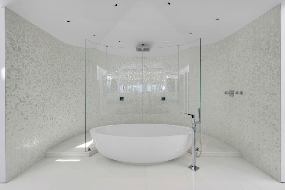 260 Channel Dr, Naples, FL 34108