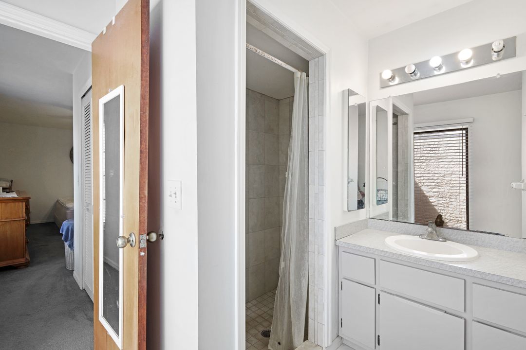 17409 Delaware Rd, Fort Myers, FL 33967