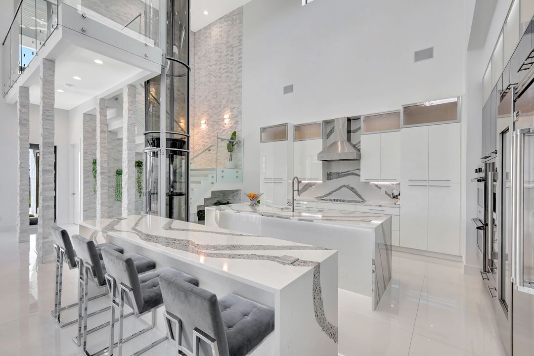 1110 Lenox Ct, Cape Coral, FL 33904