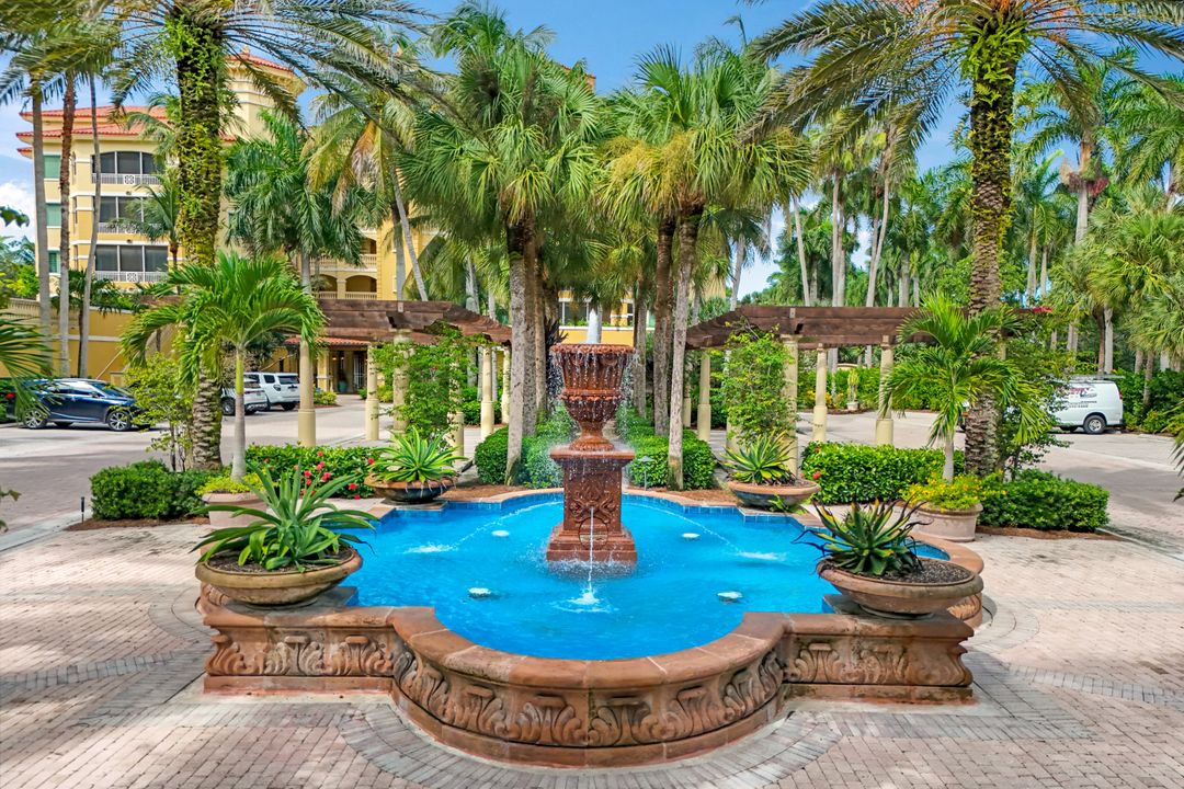 2748 Tiburon Blvd E #C502, Naples, FL 34109
