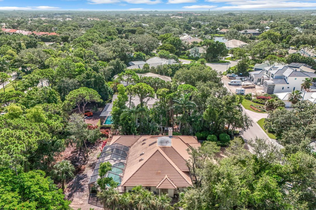 3978 Woodlake Dr, Bonita Springs, FL 34134