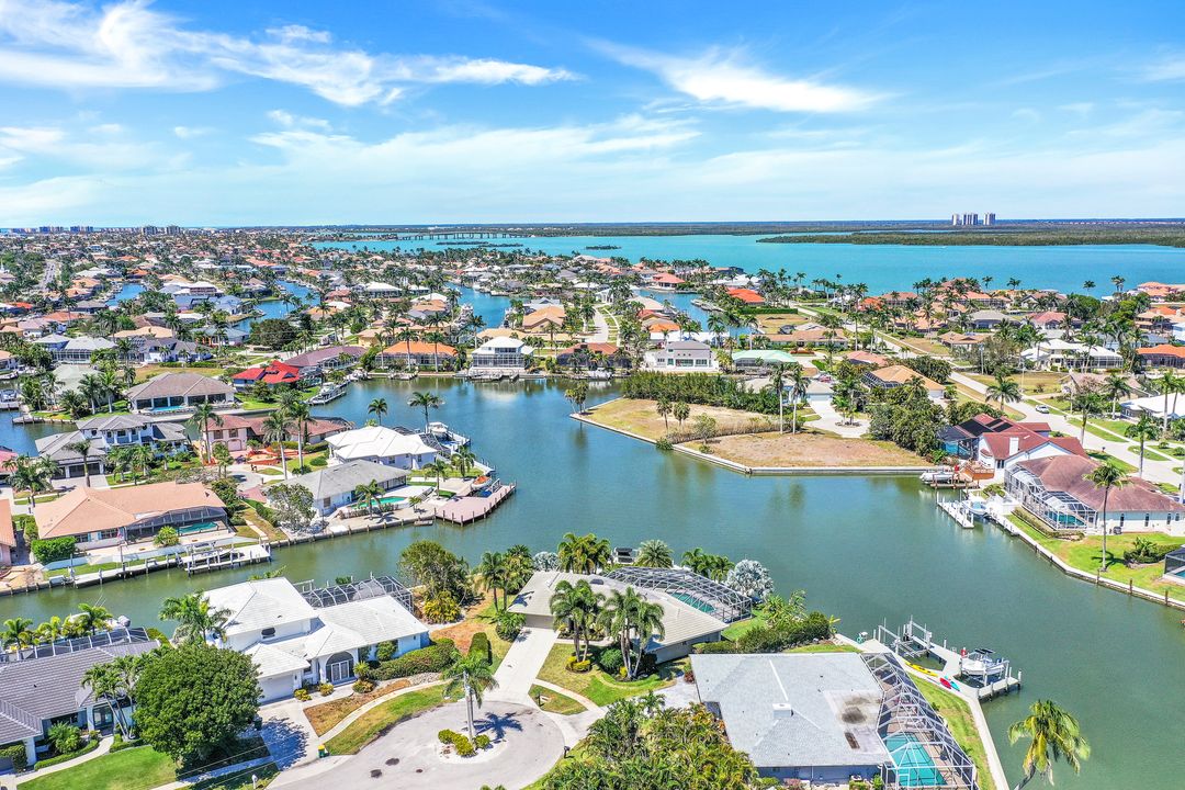 1894 Woodbine Ct, Marco Island, FL 34145