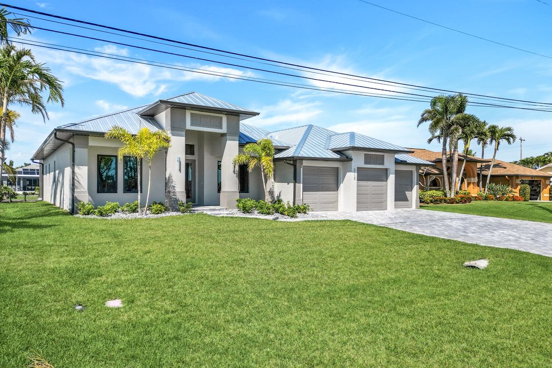 2113 SW 45th Terrace, Cape Coral, FL 33914