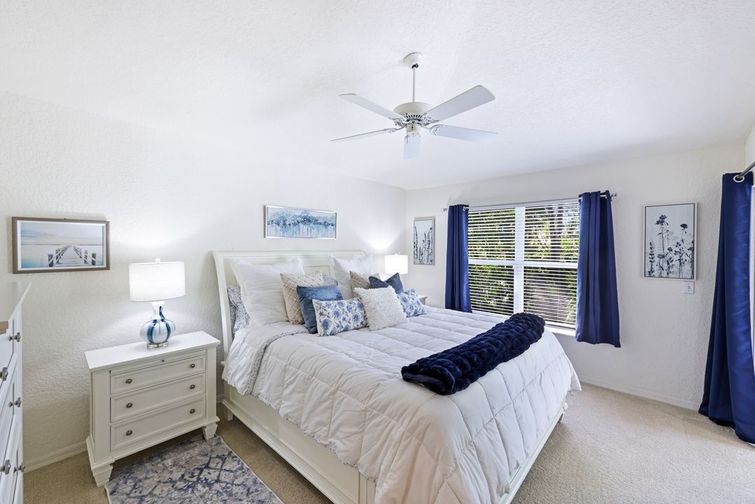 386 Emerald Bay Cir #G4, Naples, FL 34110
