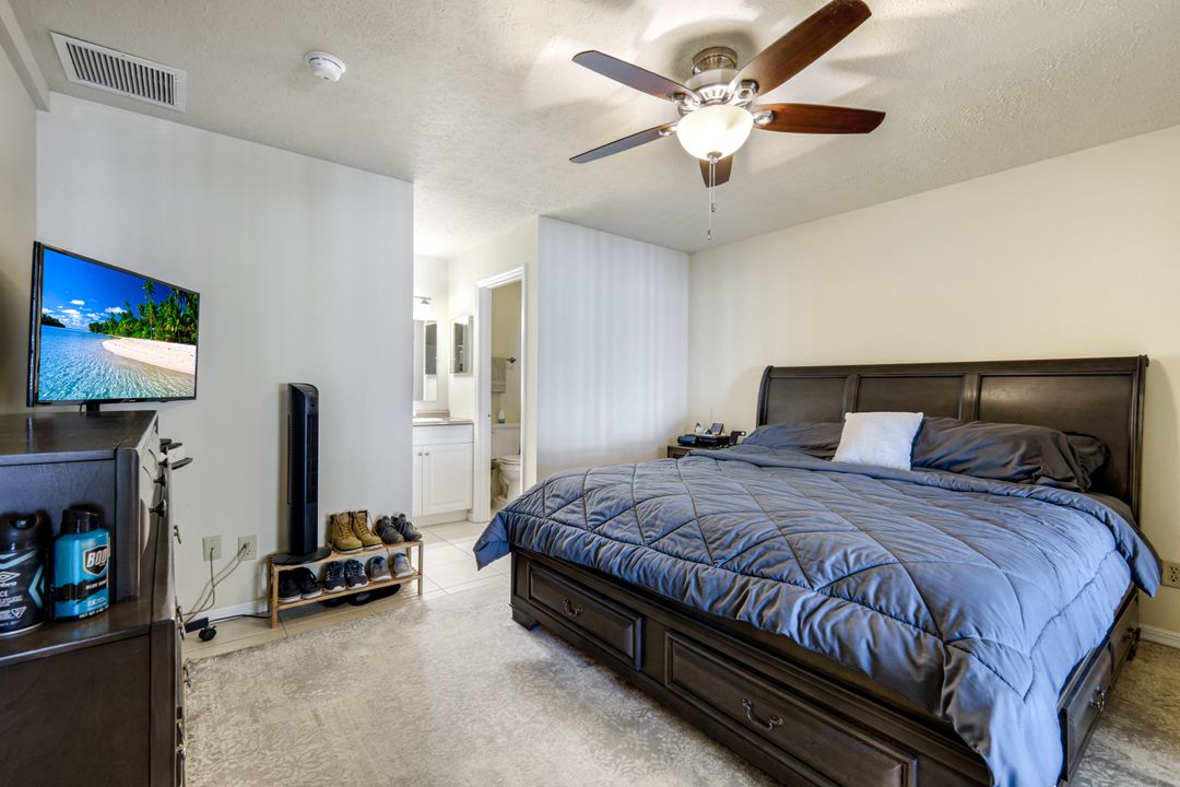 1410 SE 8th Ave, Cape Coral, FL 33990