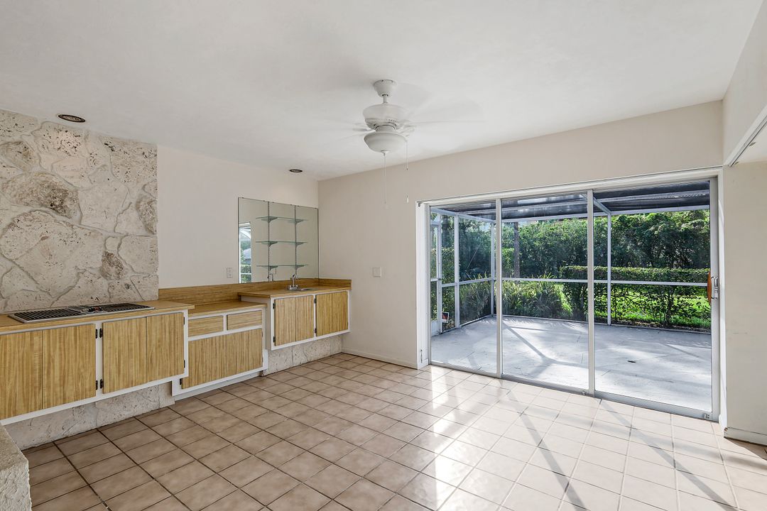 13881 Pine Villa Ln, Fort Myers, FL 33912