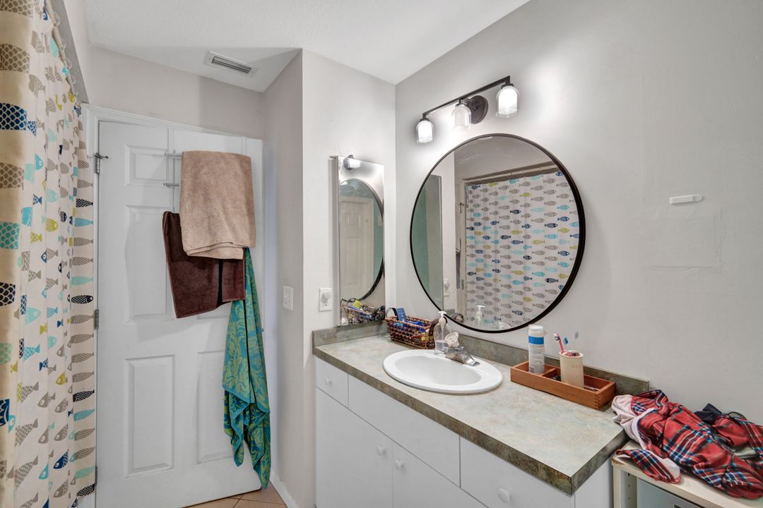 9032 Irving Rd, Fort Myers, FL 33967