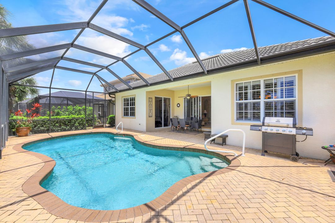 23628 Via Carino Ln, Bonita Springs, FL 34135