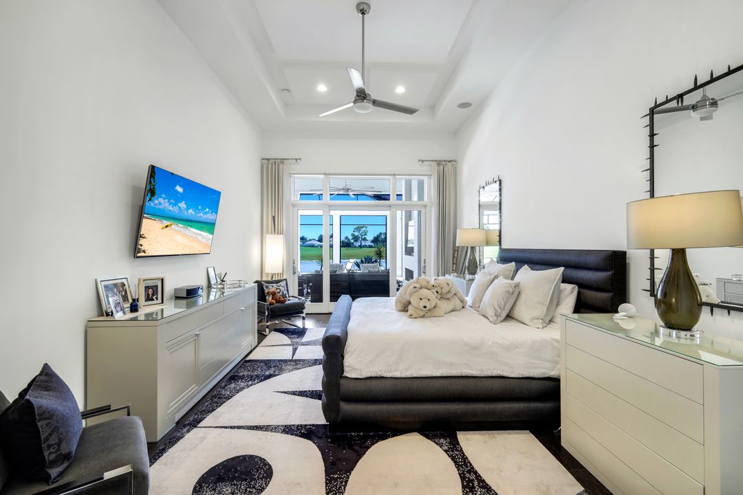 16438 Seneca Way, Naples, FL 34110