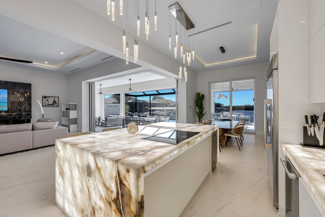 4316 Sands Blvd, Cape Coral, FL 33914