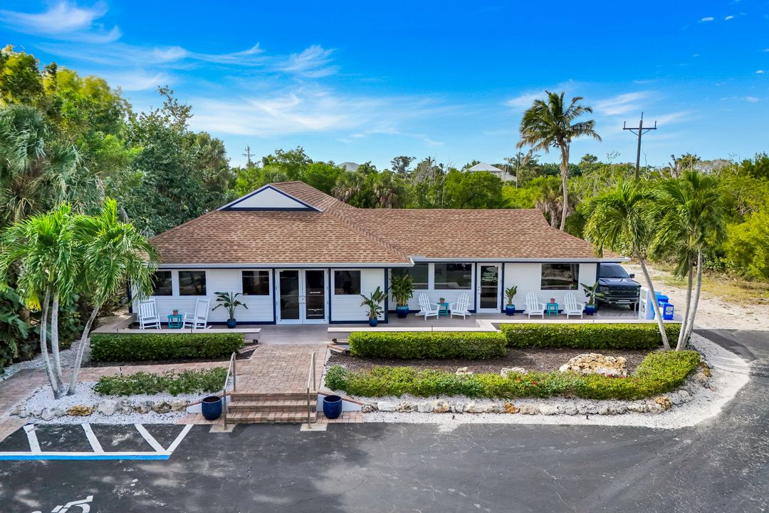 1177 Causeway Blvd, Sanibel, FL 33957