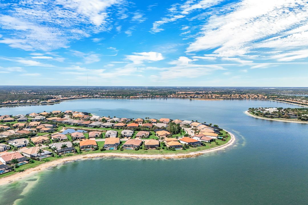 14441 Pine Hollow Drive, Estero, FL 33928