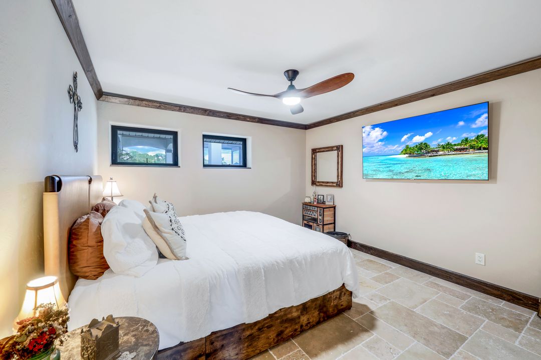 1838 Whitecap Cir, North Fort Myers, FL 33903