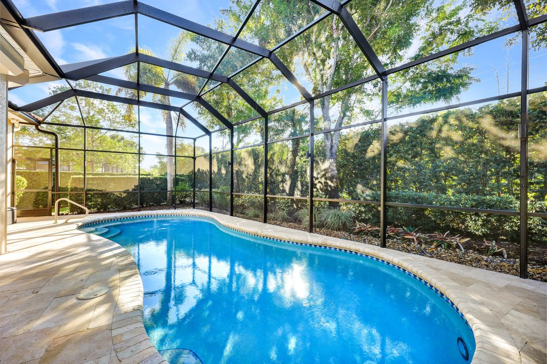 10205 Avonleigh Dr, Bonita Springs, FL 34135