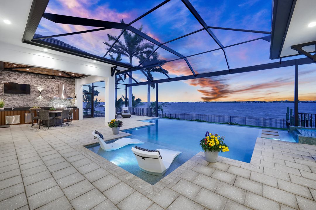 4415 SE 20th Pl, Cape Coral, FL 33904