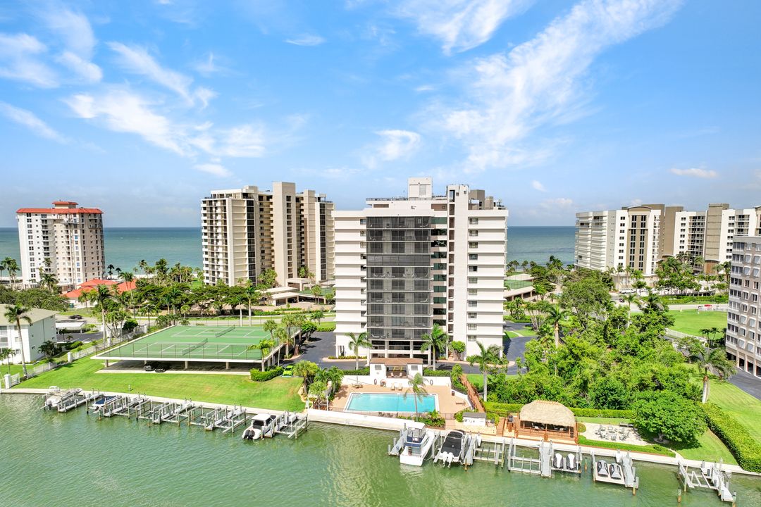 11030 Gulf Shore Dr #302, Naples, FL 34108