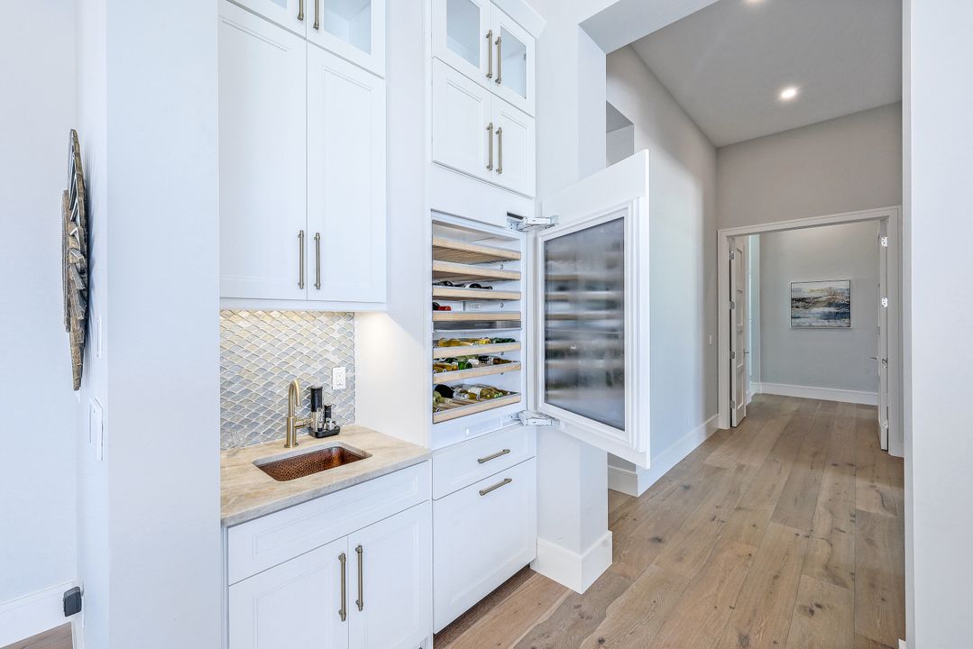 100 S Bahama Ave, Marco Island, FL 34145