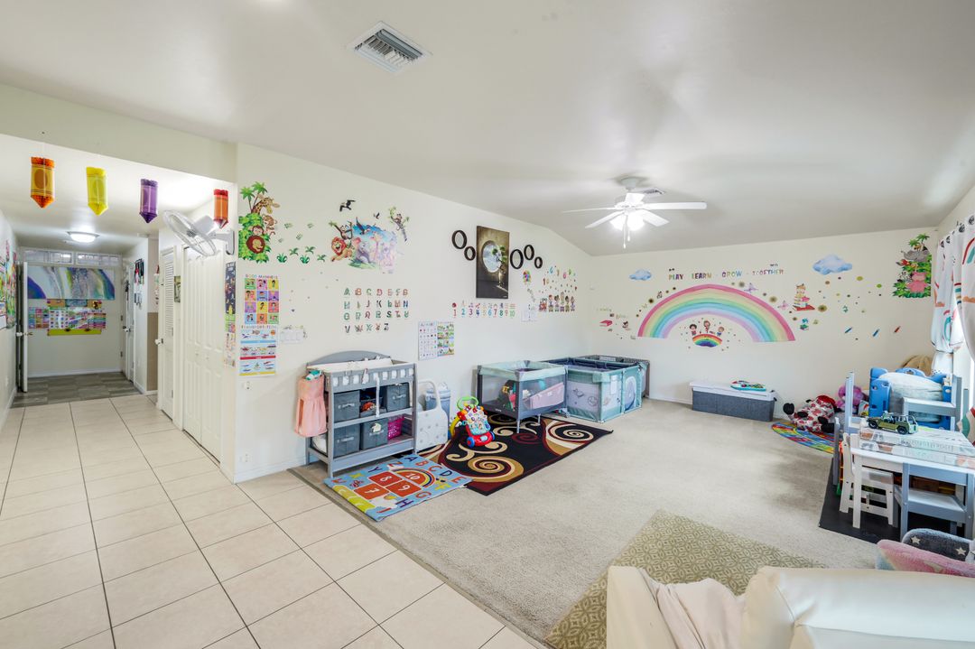 749 Chemstrand St E, Lehigh Acres, FL 33974