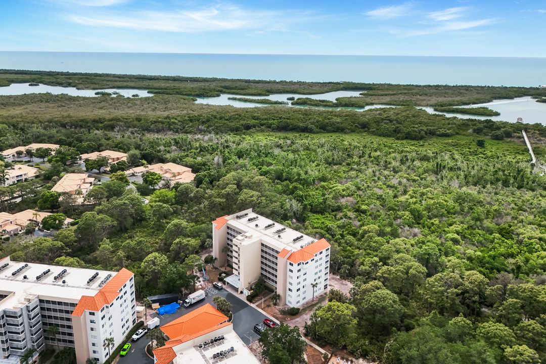 15171 Cedarwood Ln #3105, Naples, FL 34110