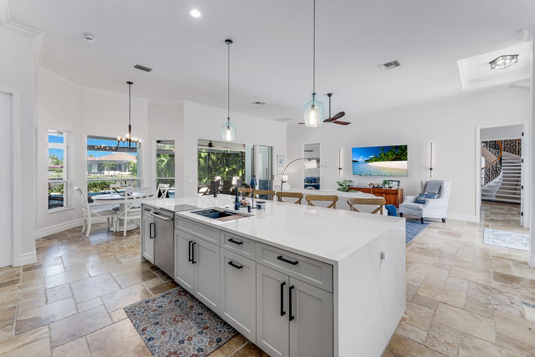 2819 El Dorado Pkwy W, Cape Coral, FL 33914