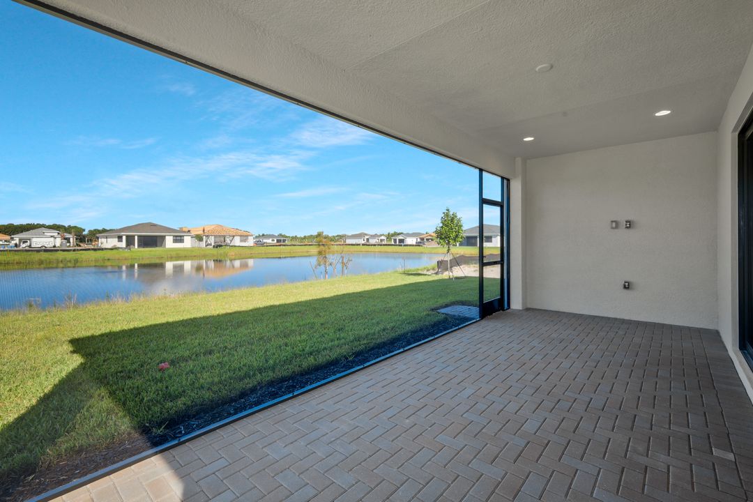 3763 Gilmores Pl, Fort Myers, FL 33905