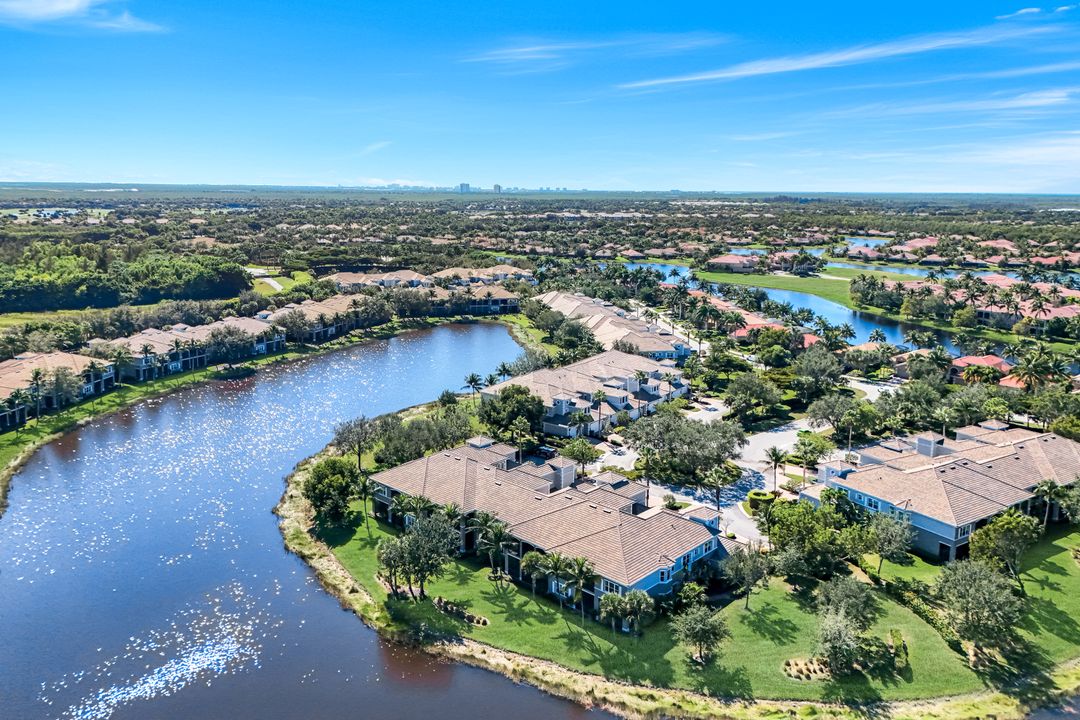 9223 Corfu Ct #202, Naples, FL 34114