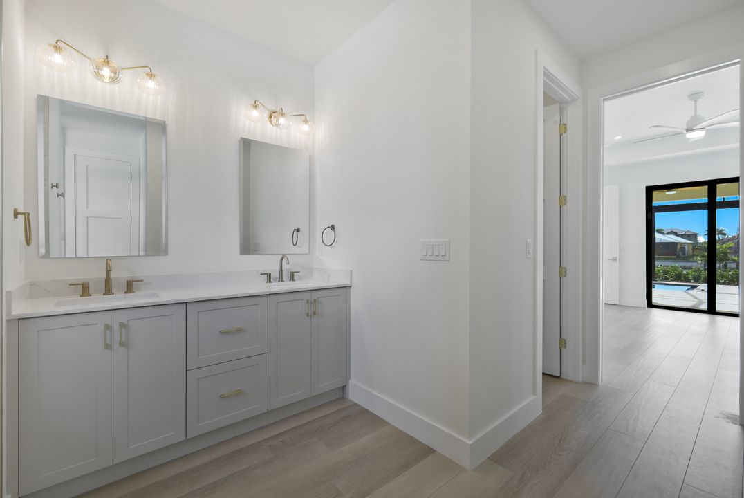 3815 NW 22nd Terrace, Cape Coral, FL 33993