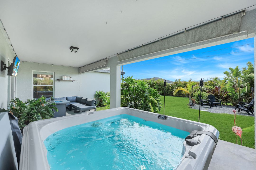 2302 NE 7th Ave, Cape Coral, FL 33909