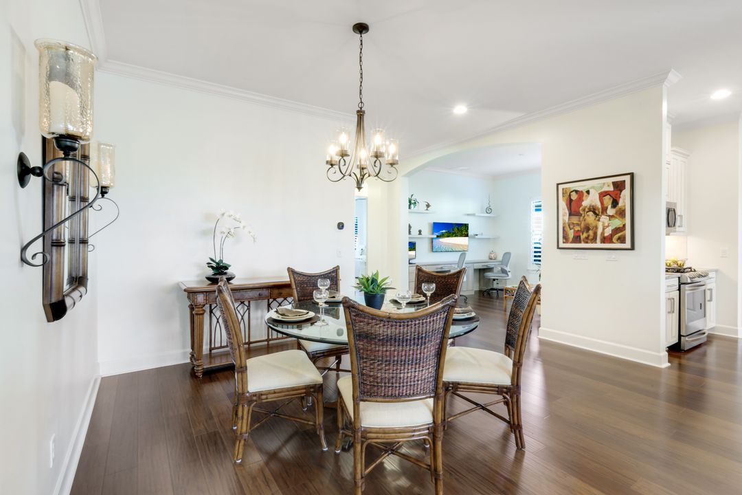 9368 Terresina Dr, Naples, FL 34119