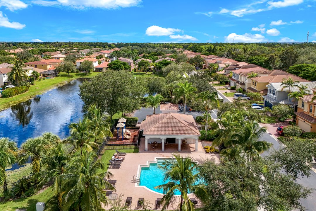 20621 E Silver Palm Dr, Estero, FL 33928