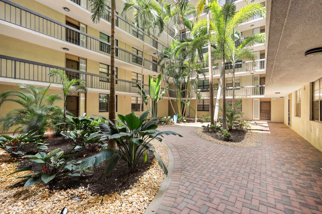 601 Seaview Ct #C506, Marco Island, FL 34145