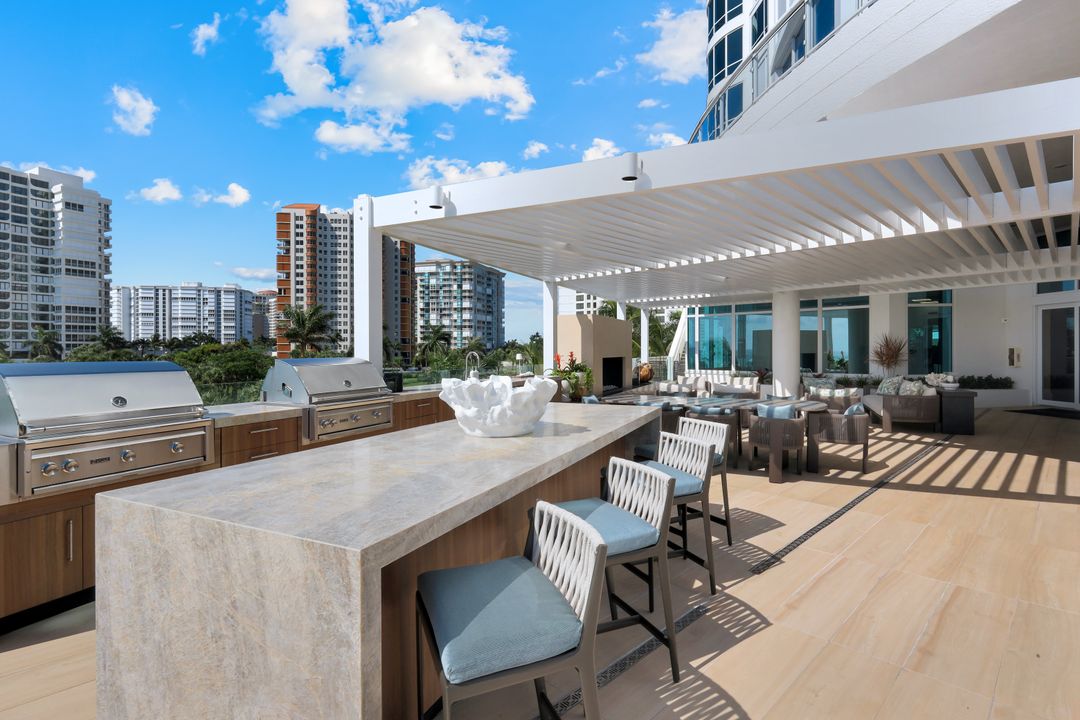 4101 Gulf Shore Blvd N #17N, Naples, FL 34103