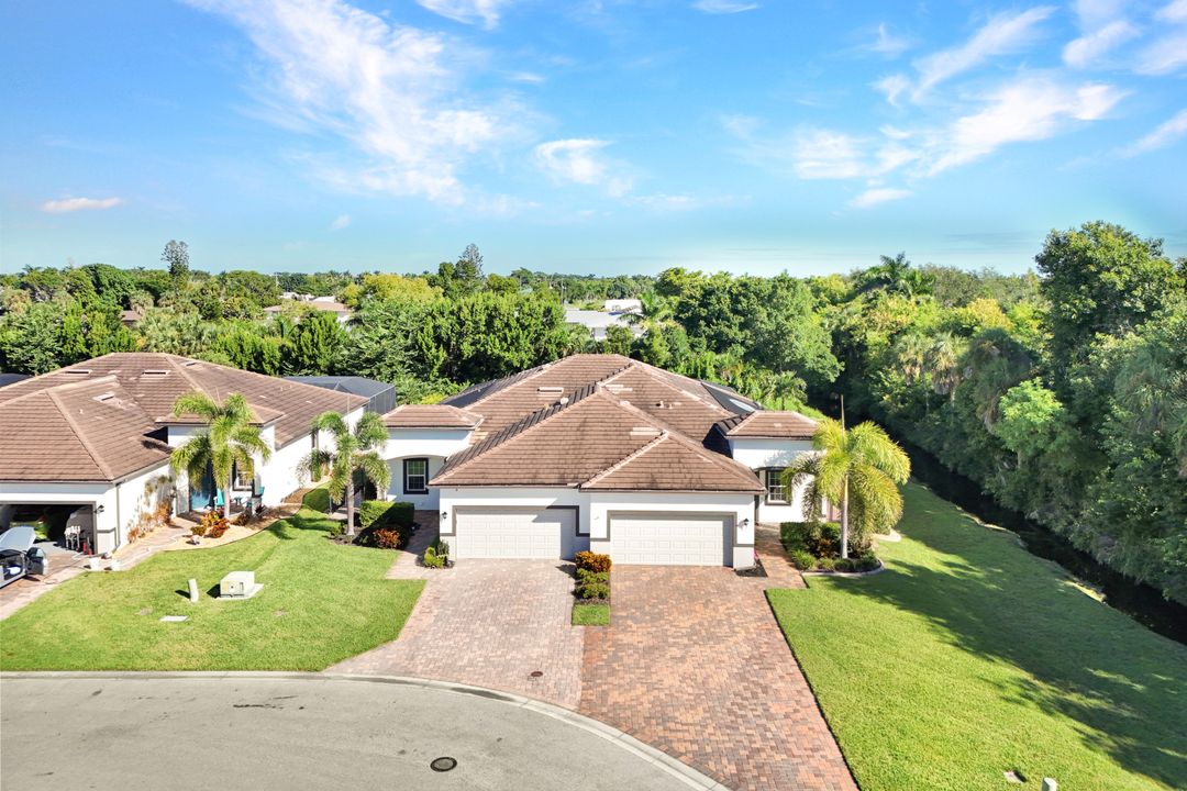 1189 S Town and River Dr, Fort Myers, FL 33919