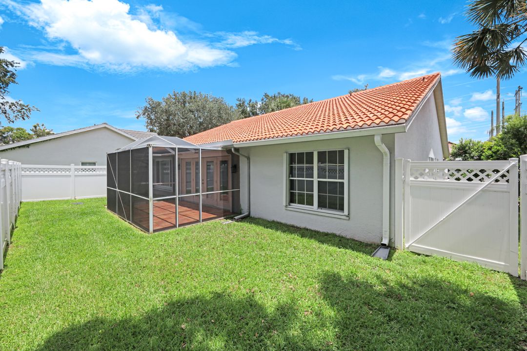 12800 Eagle Pointe Cir, Fort Myers, FL 33913