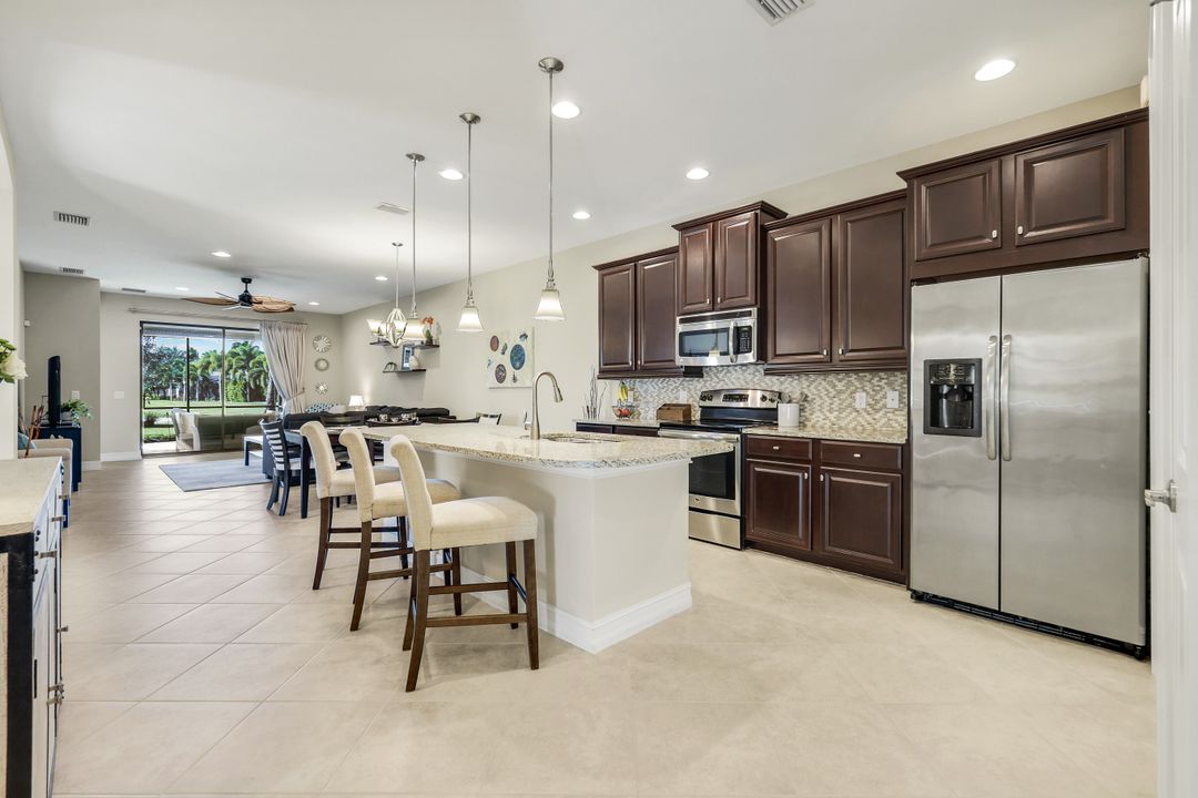11087 St. Roman Way, Bonita Springs, FL 34135